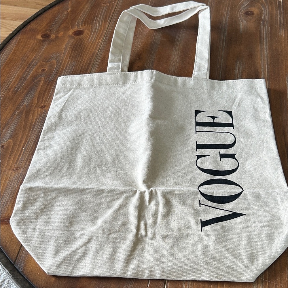 Vogue Elegant Cream Tote
